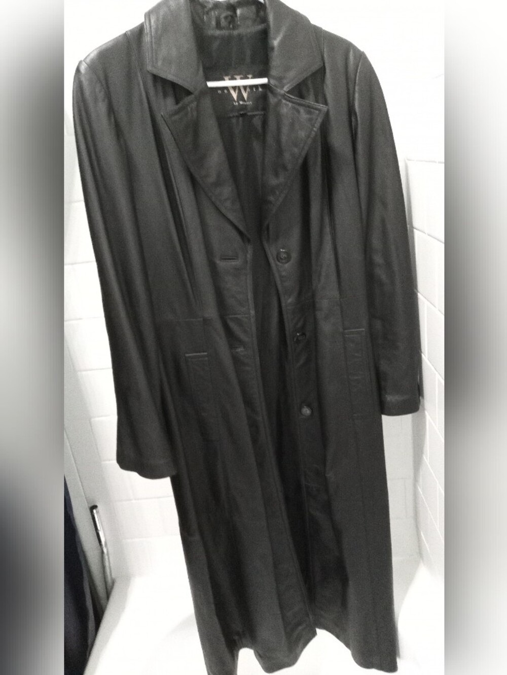 Very Nice Black Genuine Leather New York W By Winlit Long Trenchcoat Sz Medium